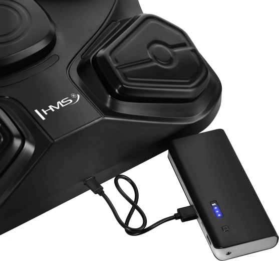 Beépített 4000 mAh akkumulátor és USB‑C töltés