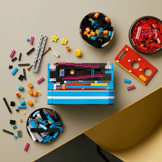1367 elem és okos építés a LEGO Builderrel