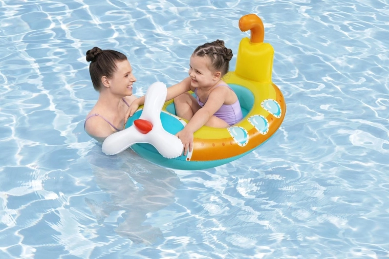 Kényelmes felfújható padló