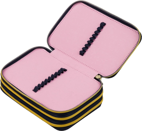 Rugalmas tartók a vastag színesekhez és filcekhez is