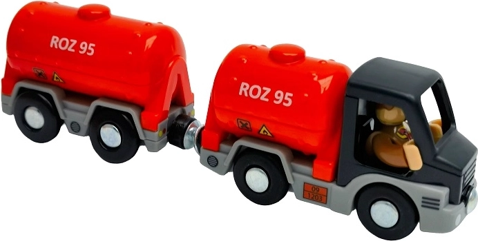 Tartálykocsi pótkocsival (ROZ 95)