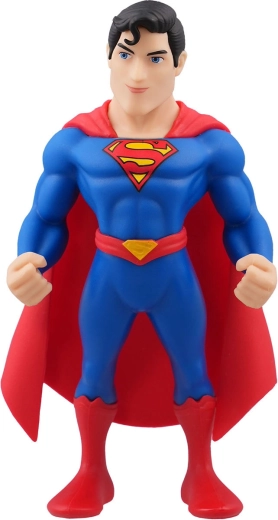 Részletgazdag, 12 cm magas Superman figura