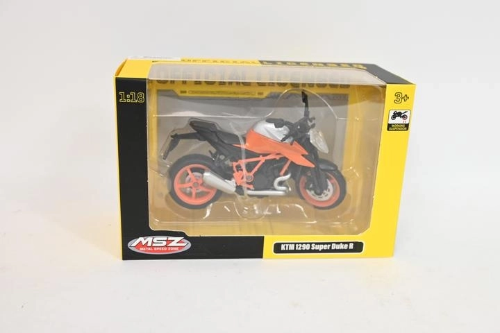 MSZ KTM 1290 Super Duke R motorkerékpár modell 1:18