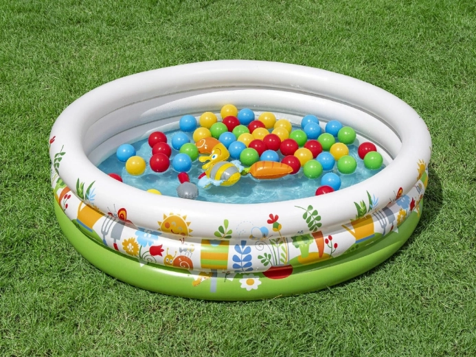 2 az 1-ben: száraz labdamedence és vizes pancsoló