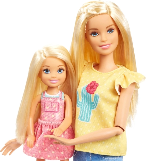 Két baba szerepjátékhoz: Barbie és Chelsea