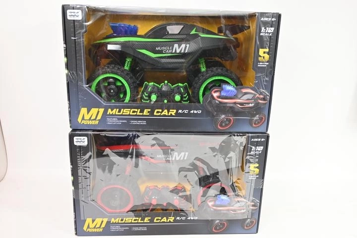 M1 Muscle Car 4WD 1:12 távirányítós terepjáró autó fényekkel és hanggal