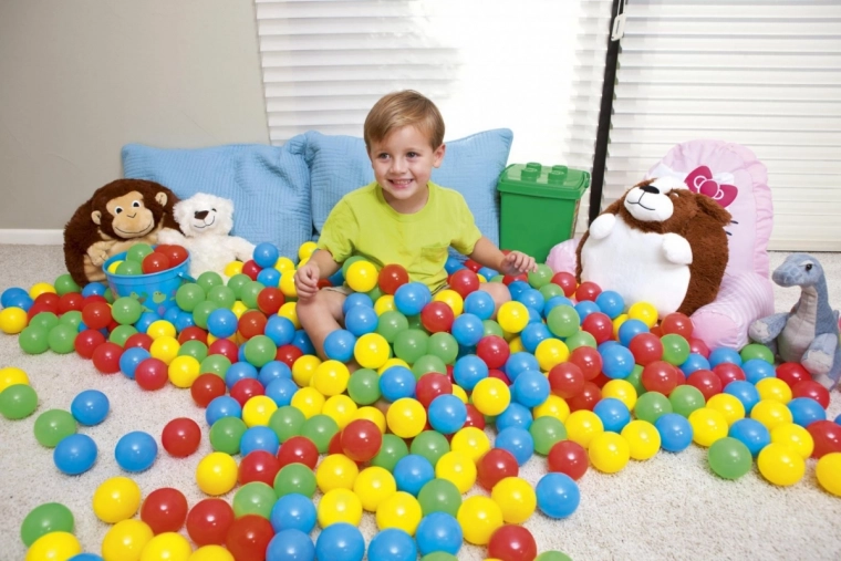 Élénk színek érzékszervi játékhoz