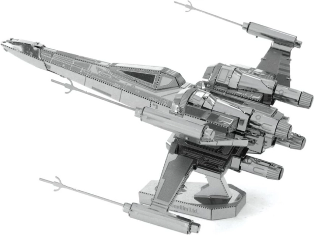Fém 3D modell STAR WARS: Poe Dameron X‑Wing vadászgépe