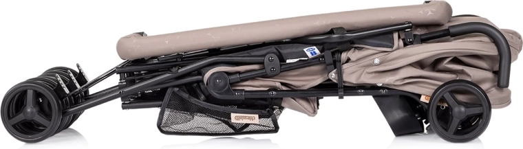 Könnyű váz és kompakt esernyő-típusú összecsukás