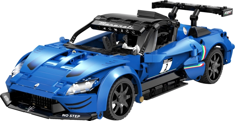 Valósághű MASERATI GT2 modell 1:14 méretarányban