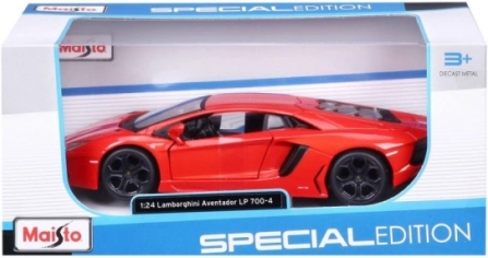 Lamborghini Aventador LP700-4 modellautó