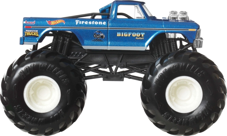 Fém modell 1:24 méretarányban