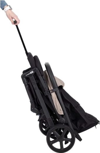 Kompakt összecsukás és könnyű hordozás