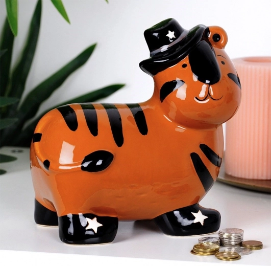 Aranyos tigris dizájn, amely spórolásra motivál