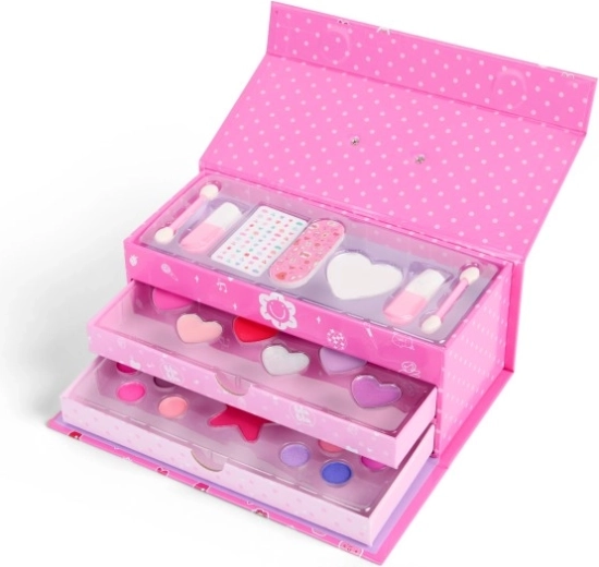 Három szint tele színekkel és szórakozással