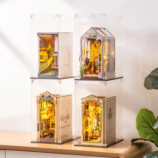 Egymásra rakható és stabil kialakítás