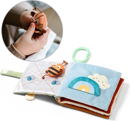 Változatos textúrák és susogó oldalak