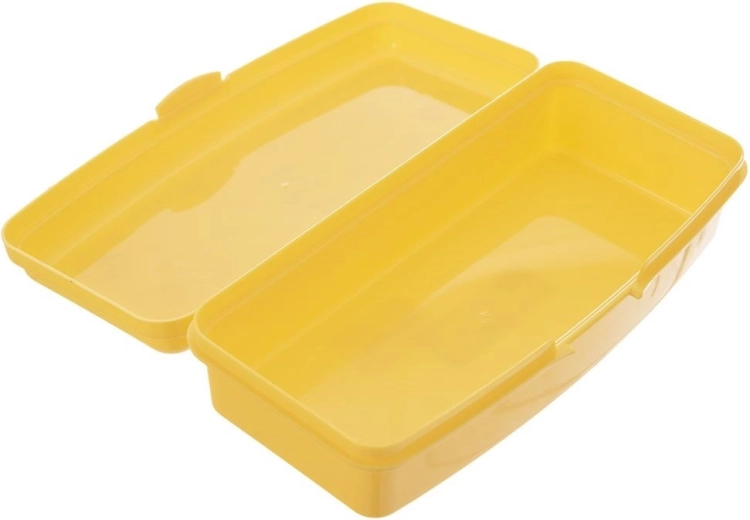 Egyszerű tisztítás és tartós műanyag