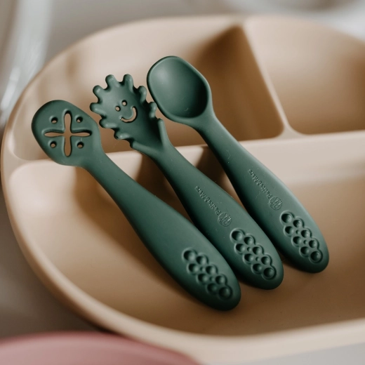 Ergonomikus fogás a kis kezeknek