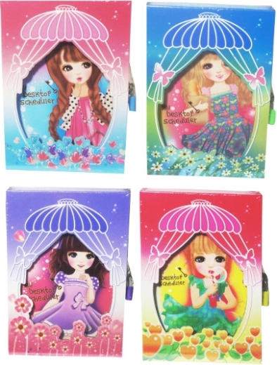 Színes lányos napló zárható keménykötésben