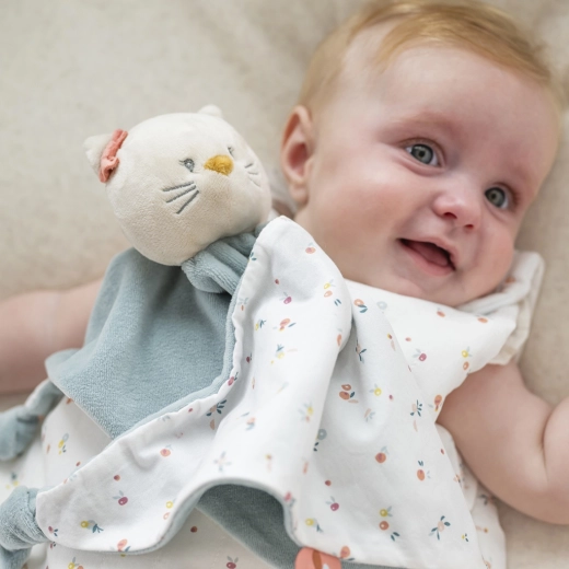 Praktikus cumitartó