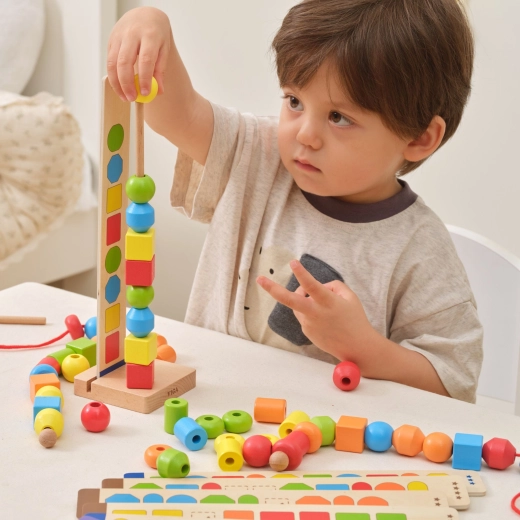 5 szín és 5 forma válogatáshoz és logikához