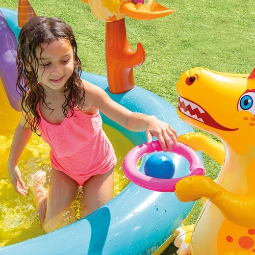 Dinoszauruszos játékok és labdák