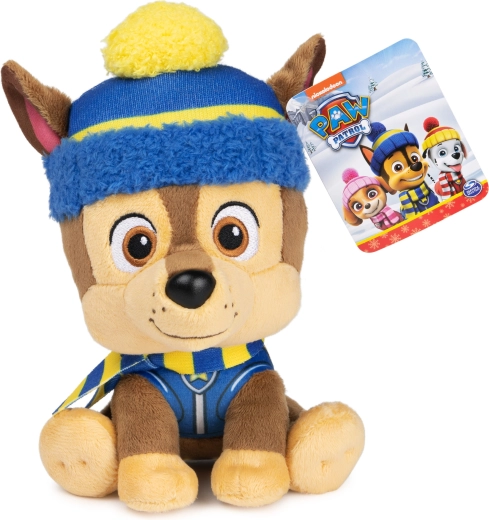 A Mancs őrjárat plüss Chase figurája téli sapkában, 18 cm