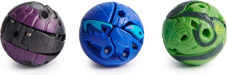 Öt átalakuló harcos egy szettben