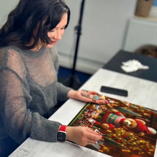 Kényelmes kirakás a precíz lézernek köszönhetően