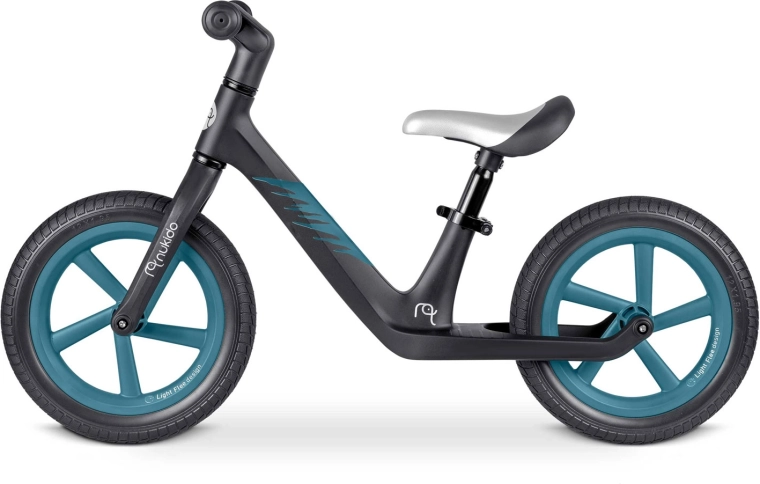 Kényelem és együtt növekvő ülés állítható magassággal