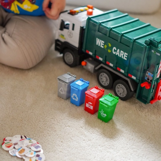 Hulladékválogatás játékosan