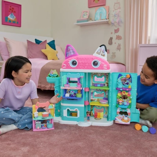 Gazdag tartozékkészlet a kreatív játékhoz