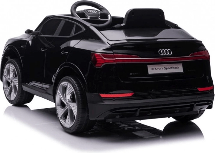 Multimédia: fények, zene, MP3/USB/TF