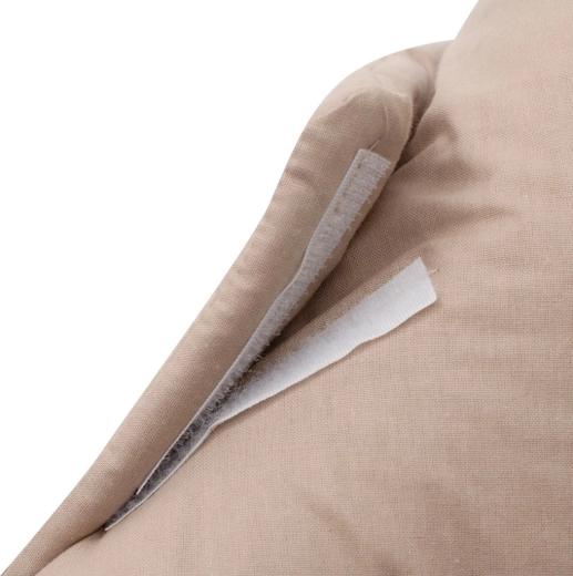 Meleg és puha tartás a 3 cm-es töltetnek köszönhetően