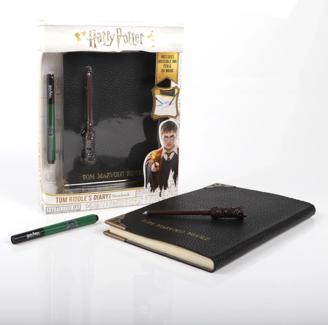 Varázsnotesz HARRY POTTER – Tom Riddle láthatatlan tintával és UV pálcával