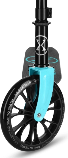 Nagy, 200 mm-es kerekek az egyenletes haladáshoz