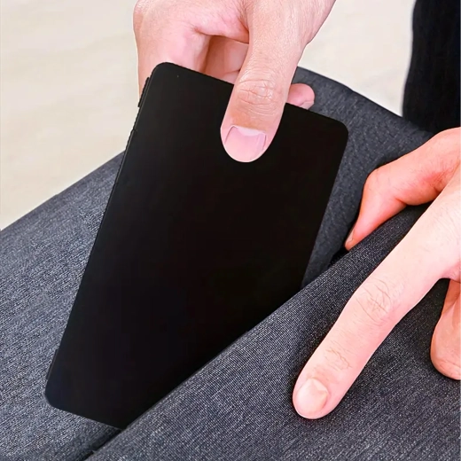 Összecsukható, vékony és hordozható kivitel