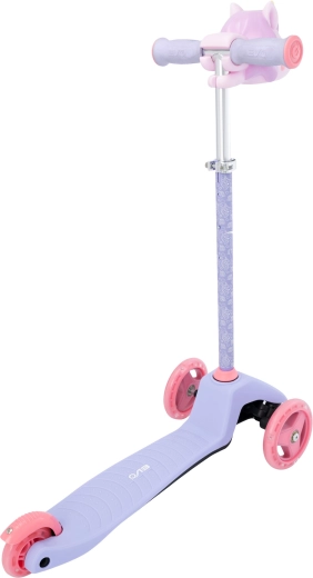 Állítható kormány és kényelmes TPR markolatok