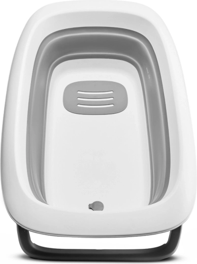 Összecsukható babakád szilikon aljjal – helytakarékos megoldás