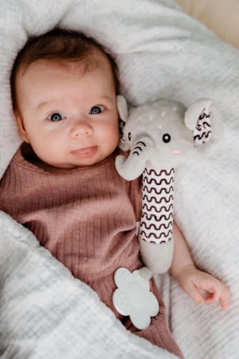 Könnyű fogás és selymes plüss