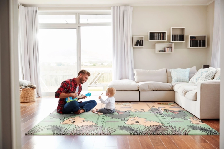 Tágas játéktér otthon és a nappaliban