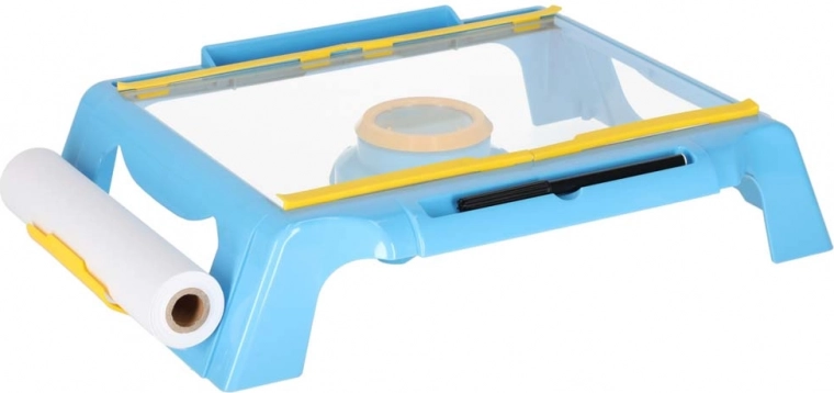 Kényelmes rajzasztal papíradagolóval