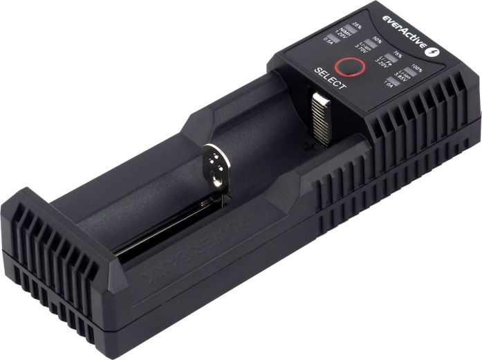 EVERACTIVE UC-100C univerzális töltő powerbank funkcióval Li-ion és Ni-MH akkumulátorokhoz