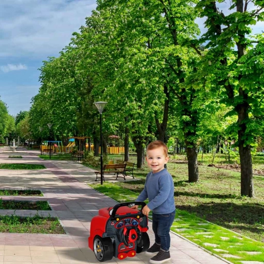 Tologatós autó a járás támogatására