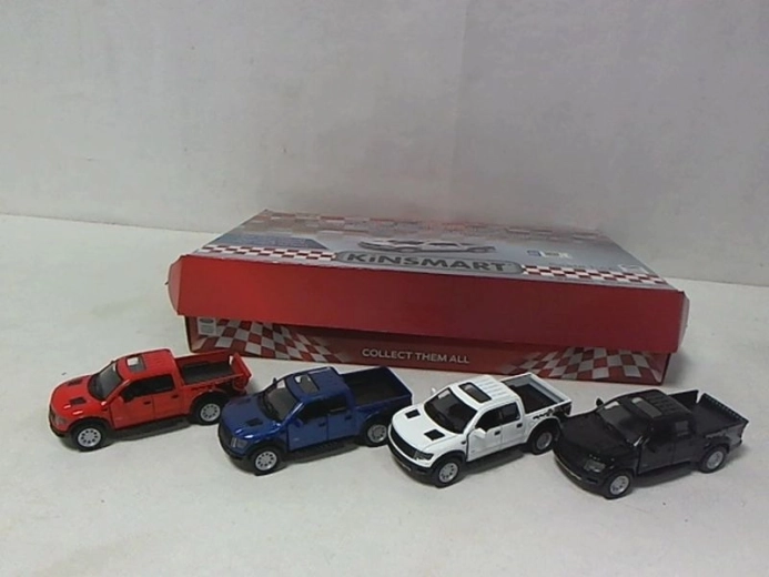 Ford F-150 SVT autó - 1 db