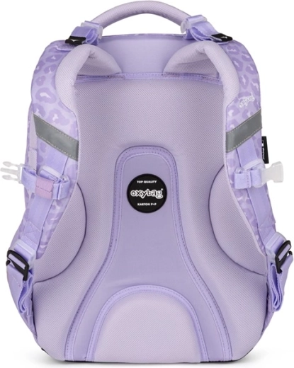 Ergonomikus hátkialakítás és kényelmes viselés