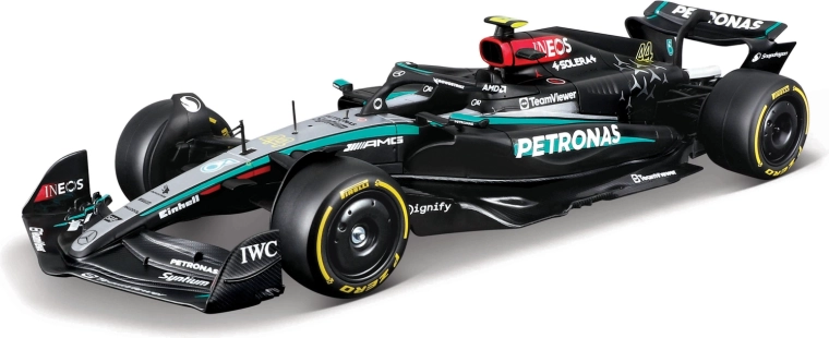 Autentikus Mercedes-AMG Petronas W15 (2024) 1:24 méretarányban