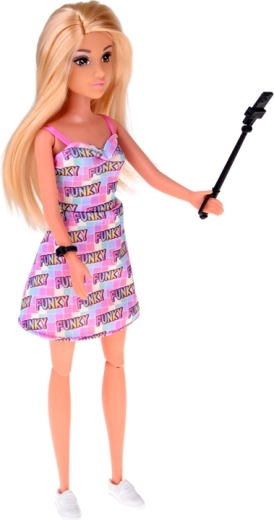 Mozgatható baba a realisztikus játékért