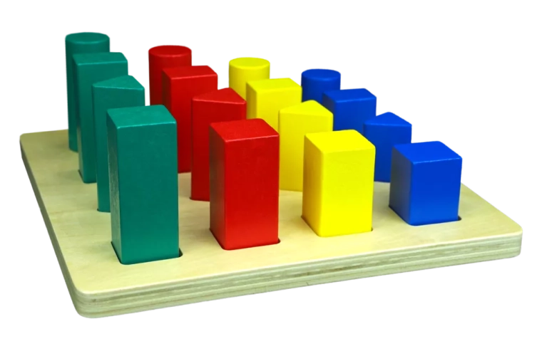 Természetes fa és Montessori megközelítés